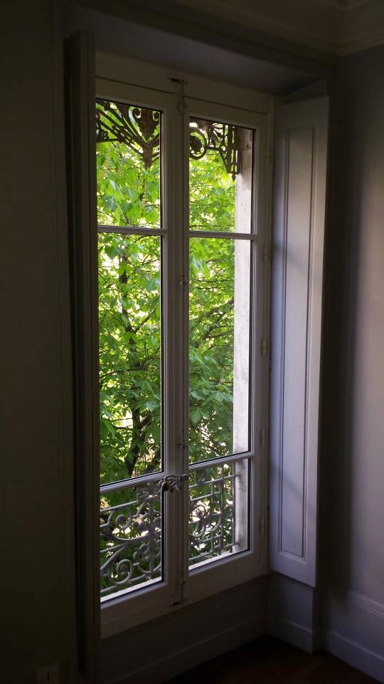 Installer des menuiseries bois ou bois/alu à Grenoble